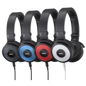 AKG Y55