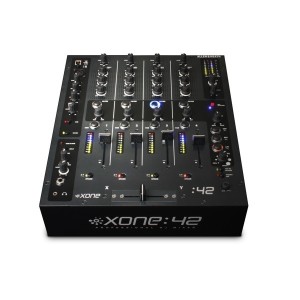 Xone_42_Front_3Quarter_2800.jpg